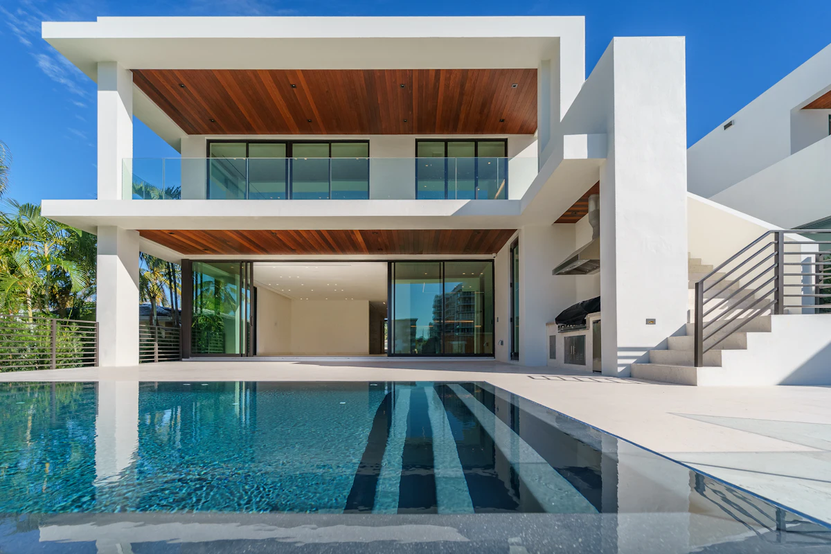 Modern white villa in clear daylight